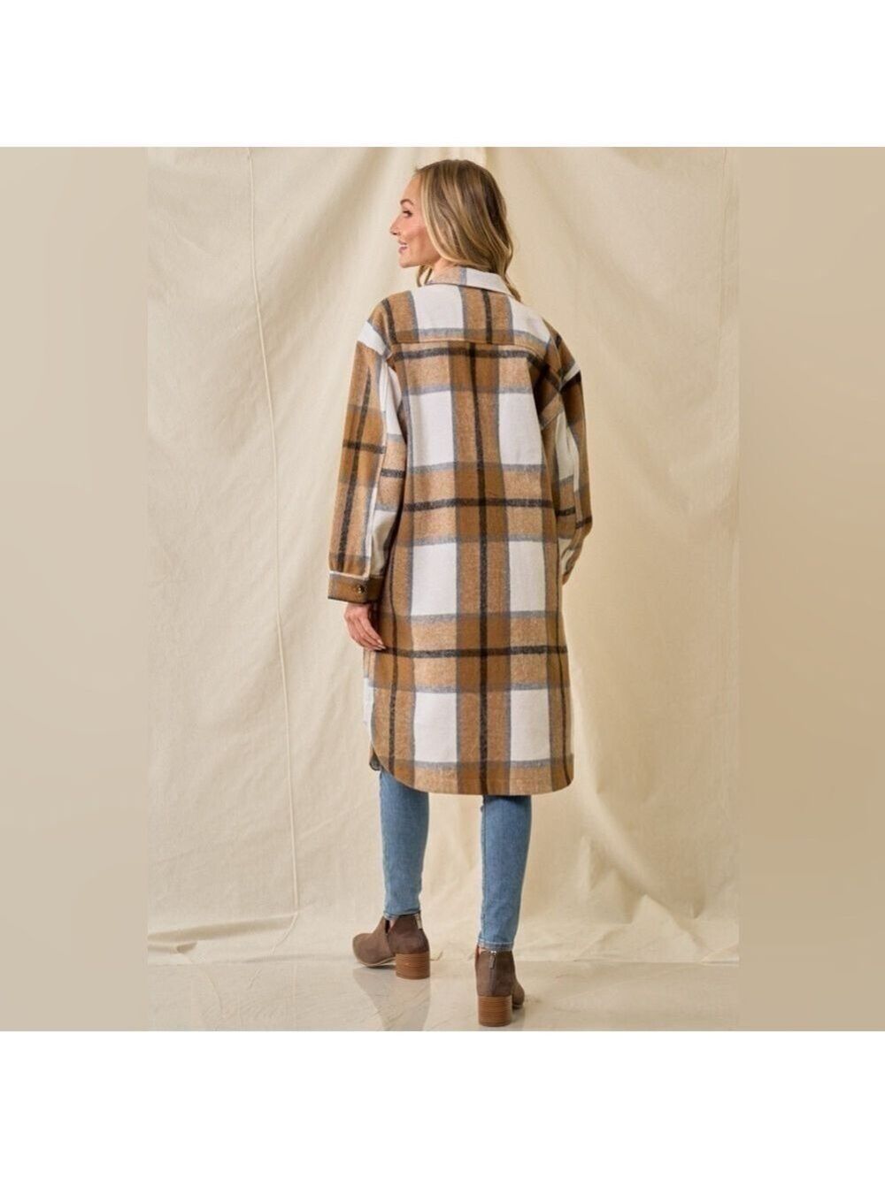 New! Brushed Long Tan Shacket with pockets - Picture 4 of 4